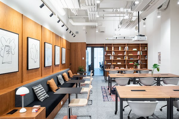 Wework location Via Vittor Pisani, 15 in Milan